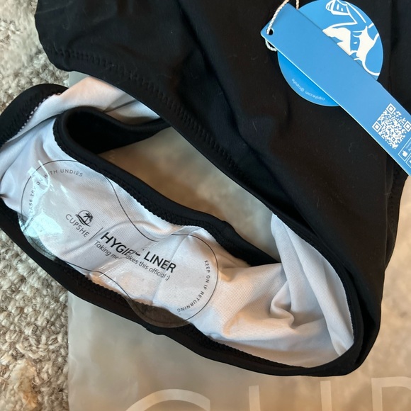 NWT- Cupshe Black One Piece Swim - Picture 4 of 5